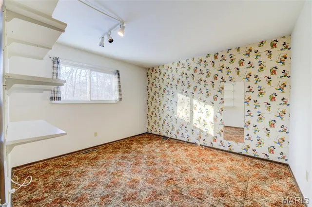 $225,000 | 26 Soutee Drive, St. Peters, MO 63376