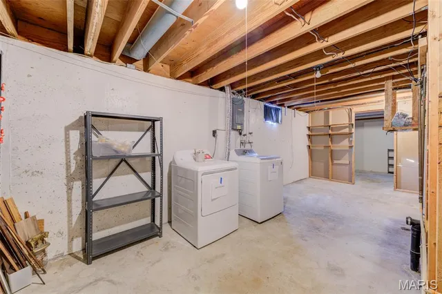 $225,000 | 26 Soutee Drive, St. Peters, MO 63376