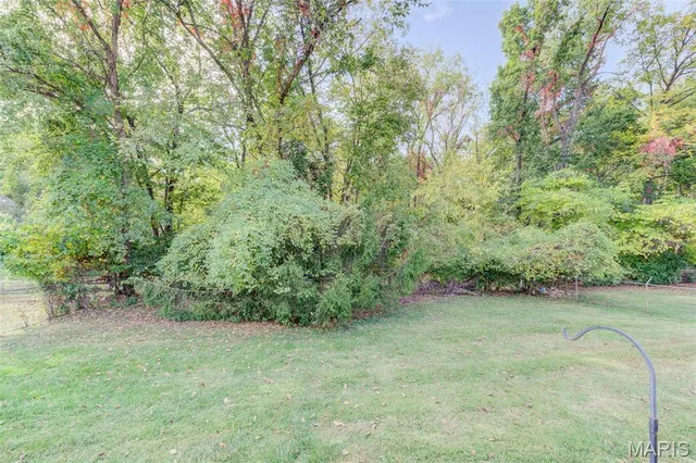 $225,000 | 26 Soutee Drive, St. Peters, MO 63376