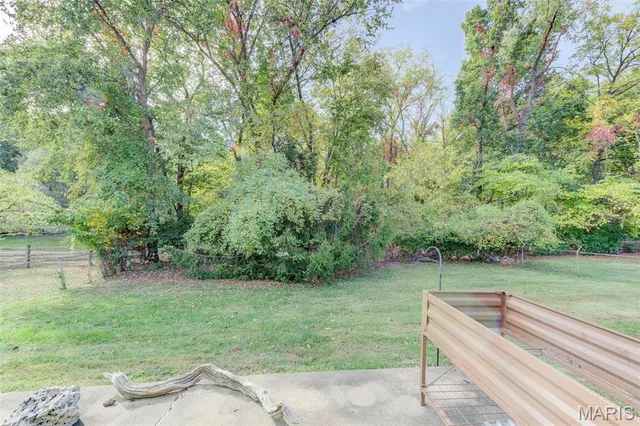 $225,000 | 26 Soutee Drive, St. Peters, MO 63376