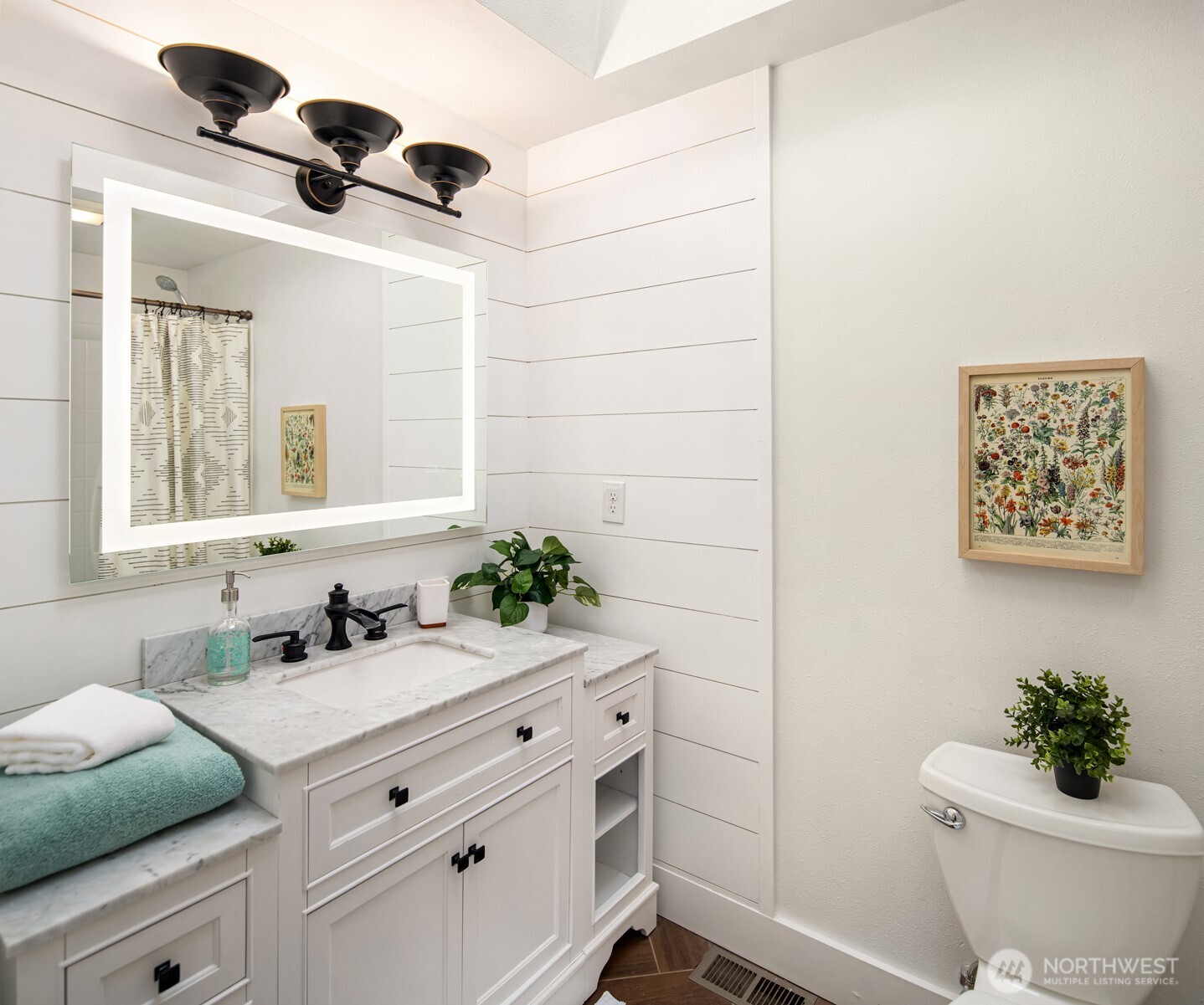 20529 103rd Avenue Southeast Kent, WA 98031 - Photo 18 of 38