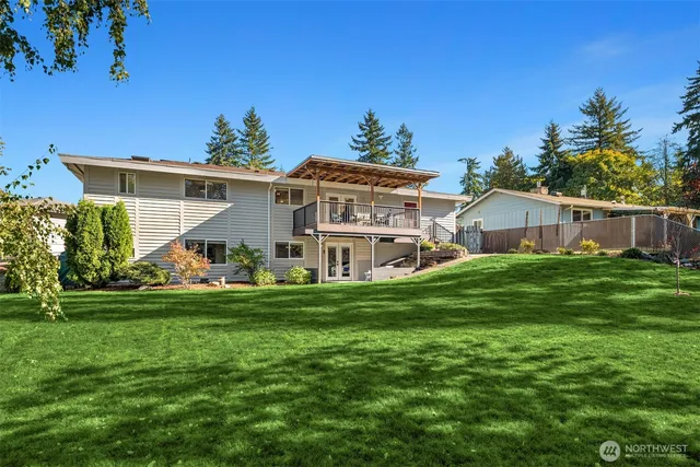 $829,000 | 20529 103rd Avenue Southeast, Kent, WA 98031