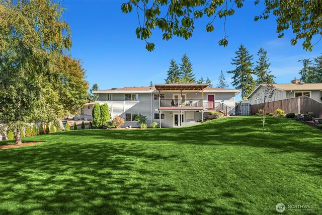 $829,000 | 20529 103rd Avenue Southeast, Kent, WA 98031