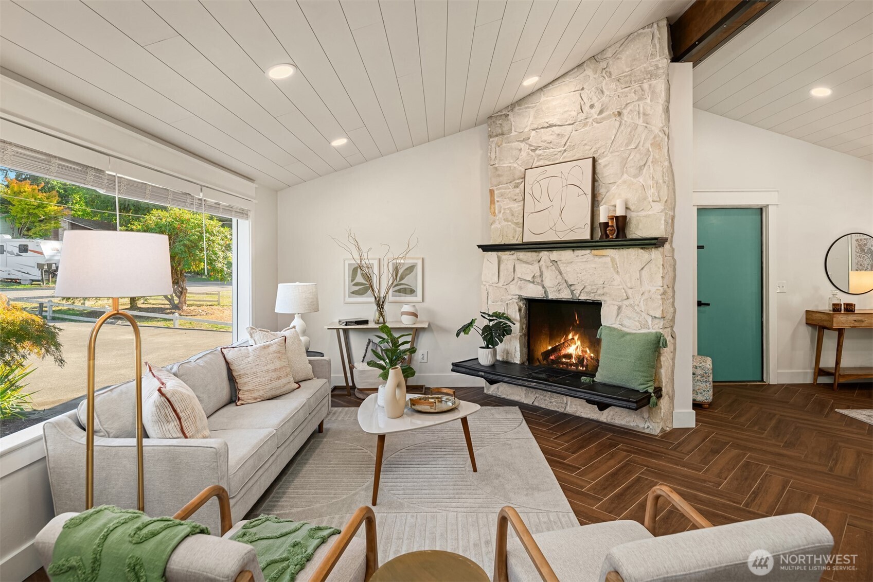 20529 103rd Avenue Southeast Kent, WA 98031 - Photo 7 of 38