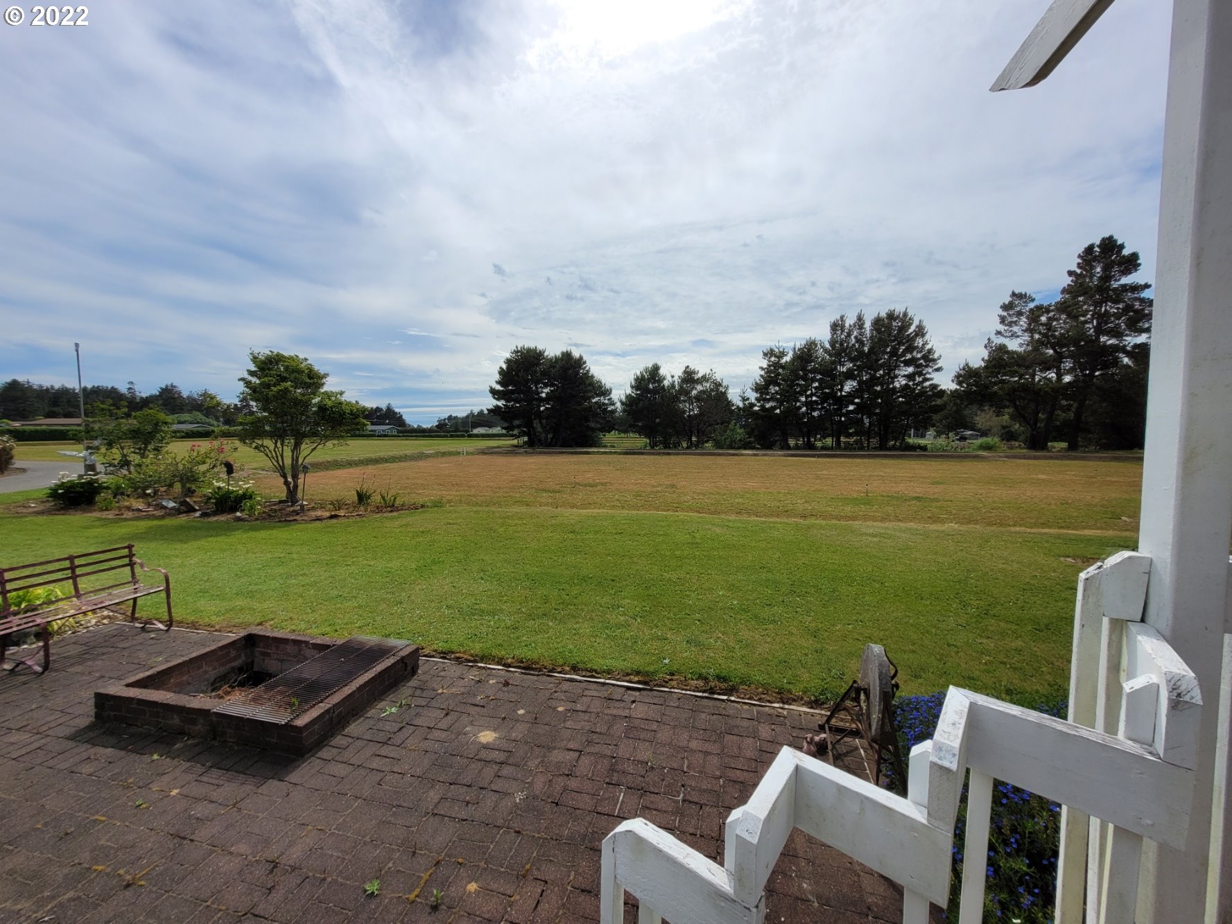 87917 Auction Barn Road Bandon, OR 97411 - Photo 4 of 34 Deck