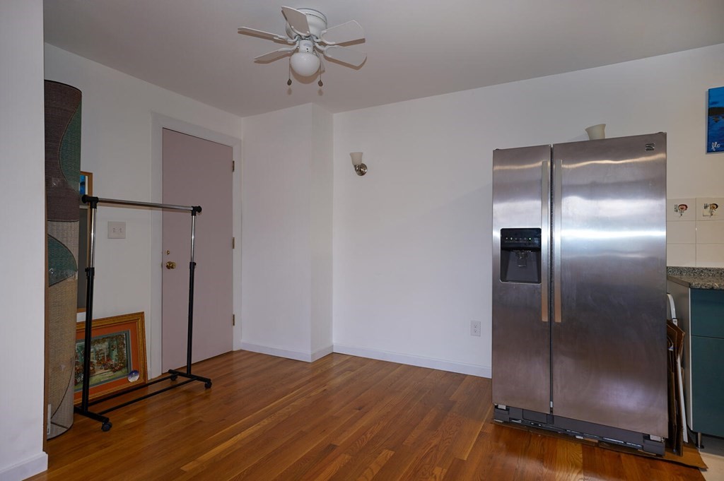 43 Jacqueline Road, Unit 10 Waltham, MA 02452 - Photo 9 of 18 Gallery Image 9