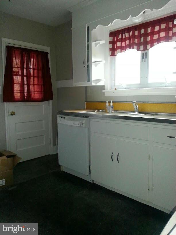 3626 Langrehr Road Baltimore, MD 21244 - Photo 6 of 16 Kitchen