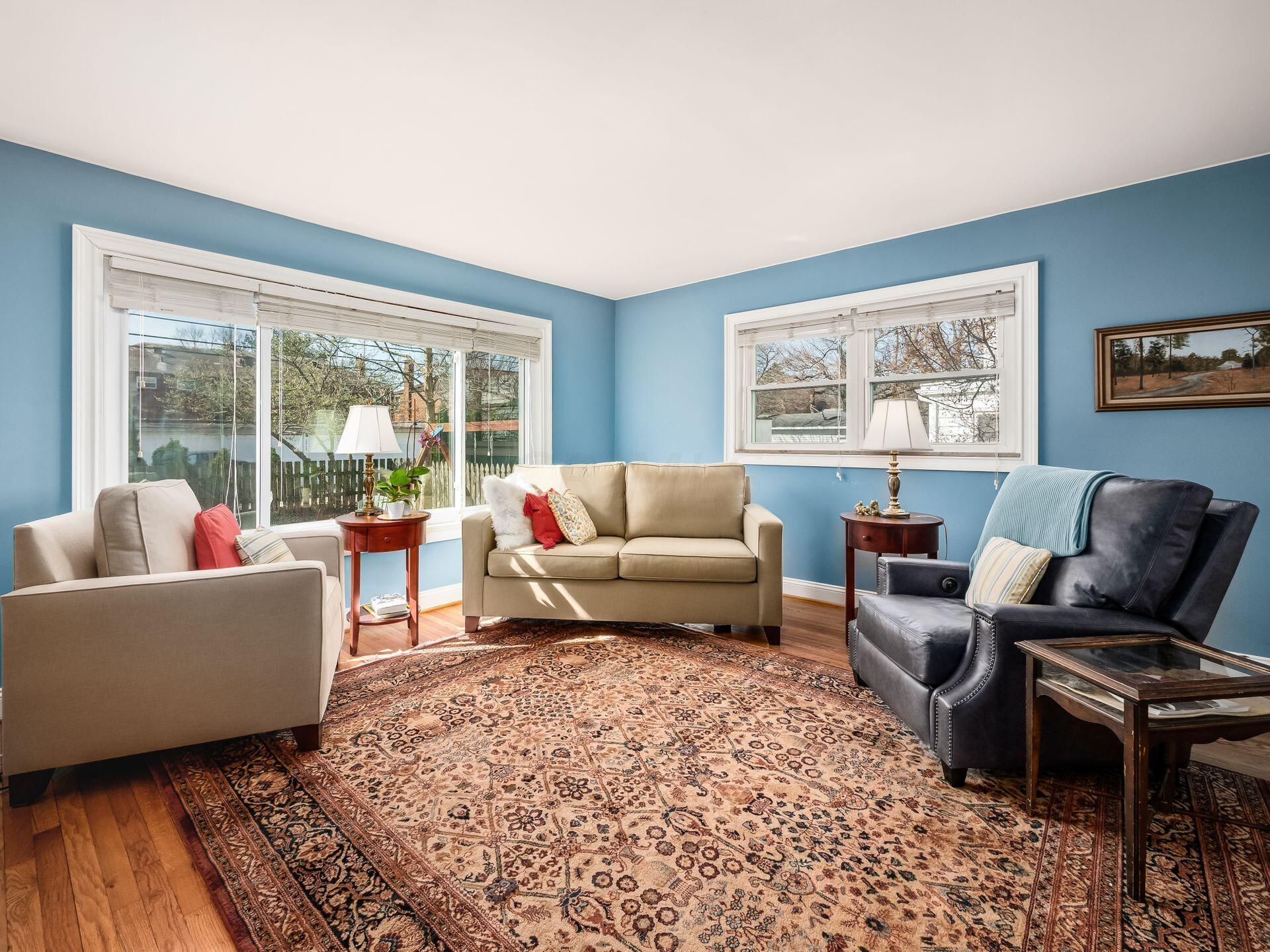 2863 Bryden Road Columbus, OH 43209 - Photo 11 of 57 Family Room