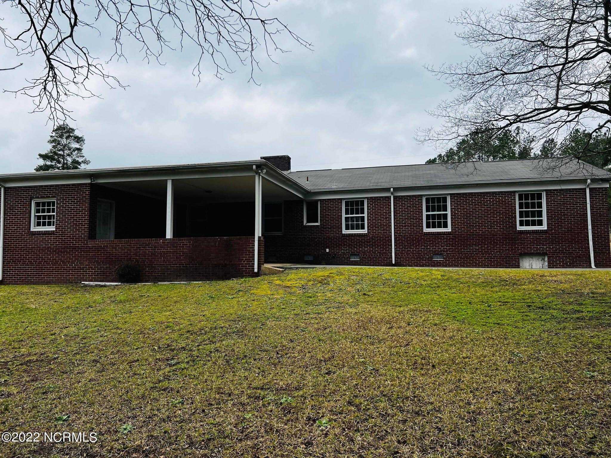 1051 Sandhill Road Rockingham, NC 28379 - Photo 2 of 14 275806698_387505846121773_73017216404110