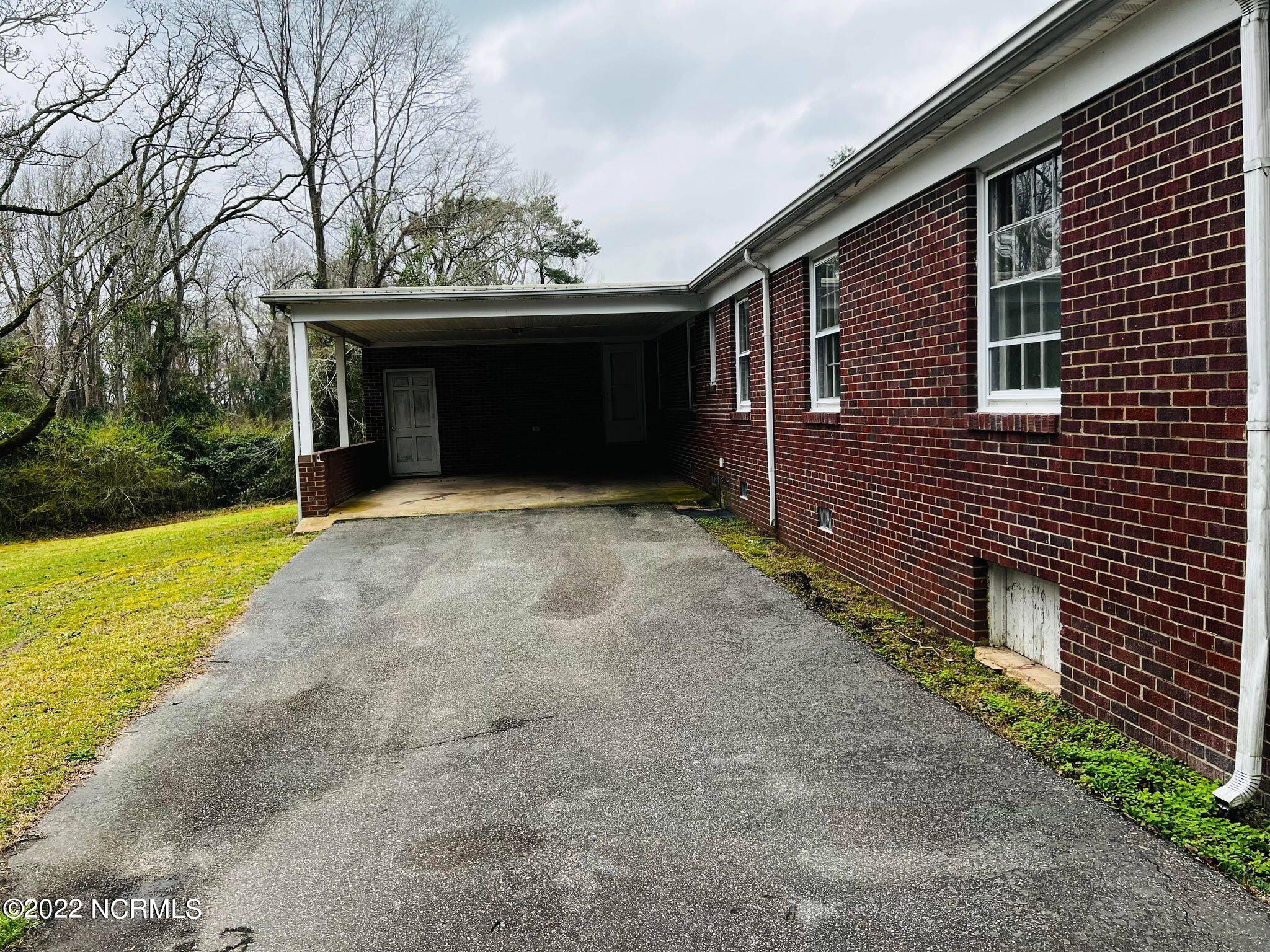 1051 Sandhill Road Rockingham, NC 28379 - Photo 3 of 14 275694219_364003865603542_70698968398708