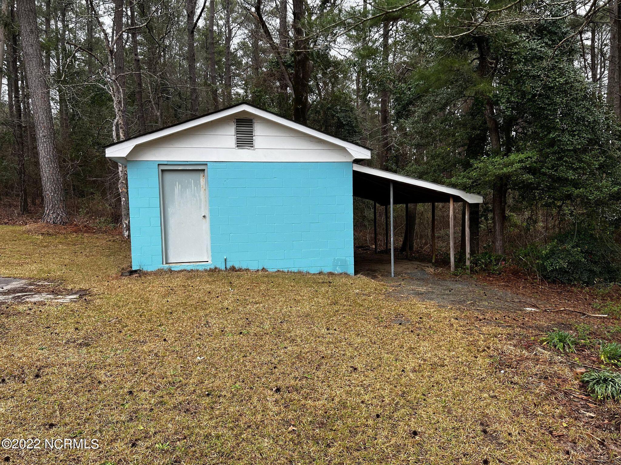 1051 Sandhill Road Rockingham, NC 28379 - Photo 4 of 14 275692810_713298613163625_55950878286639