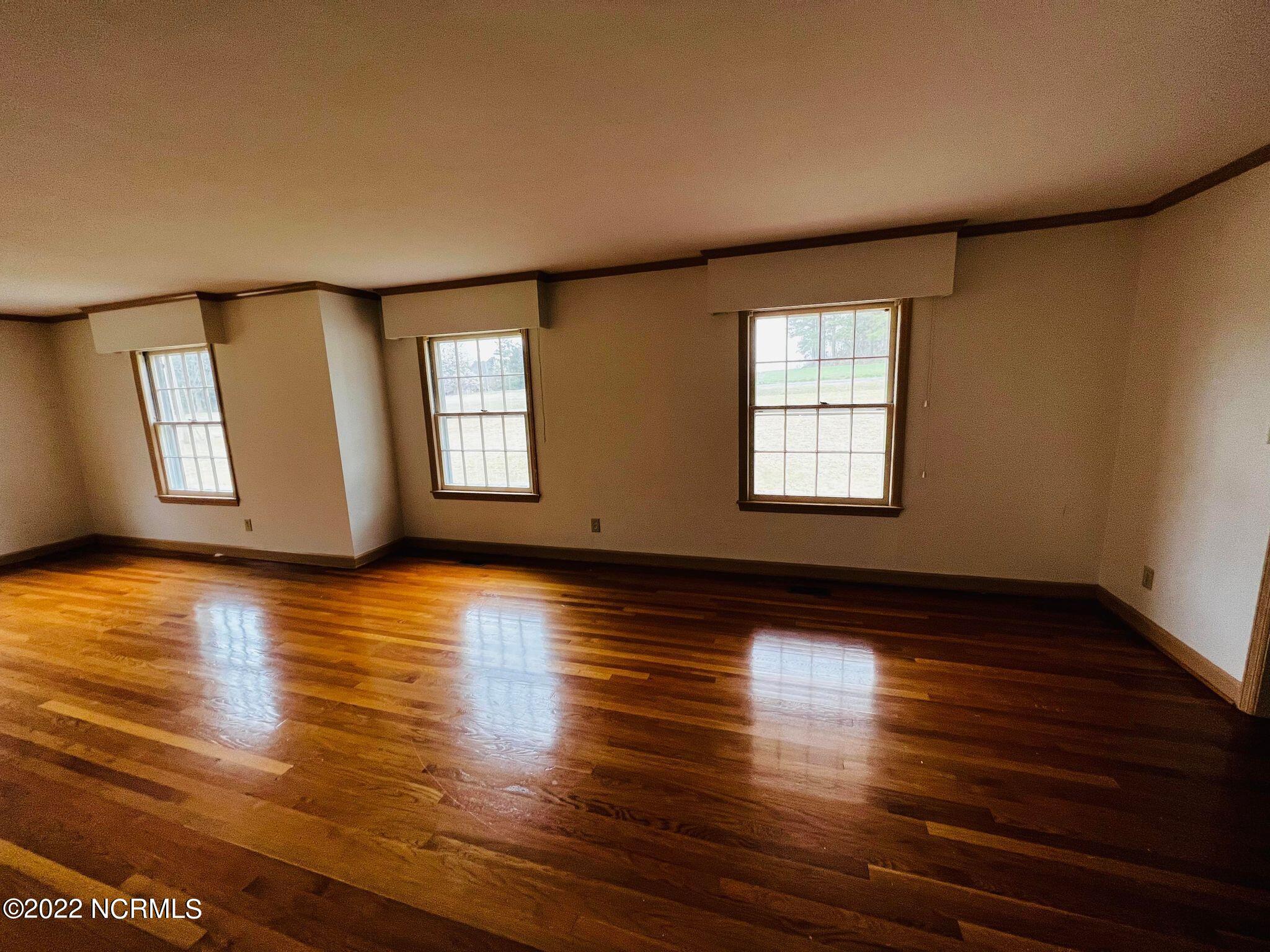 1051 Sandhill Road Rockingham, NC 28379 - Photo 5 of 14 275781581_504040164404674_19843357388351