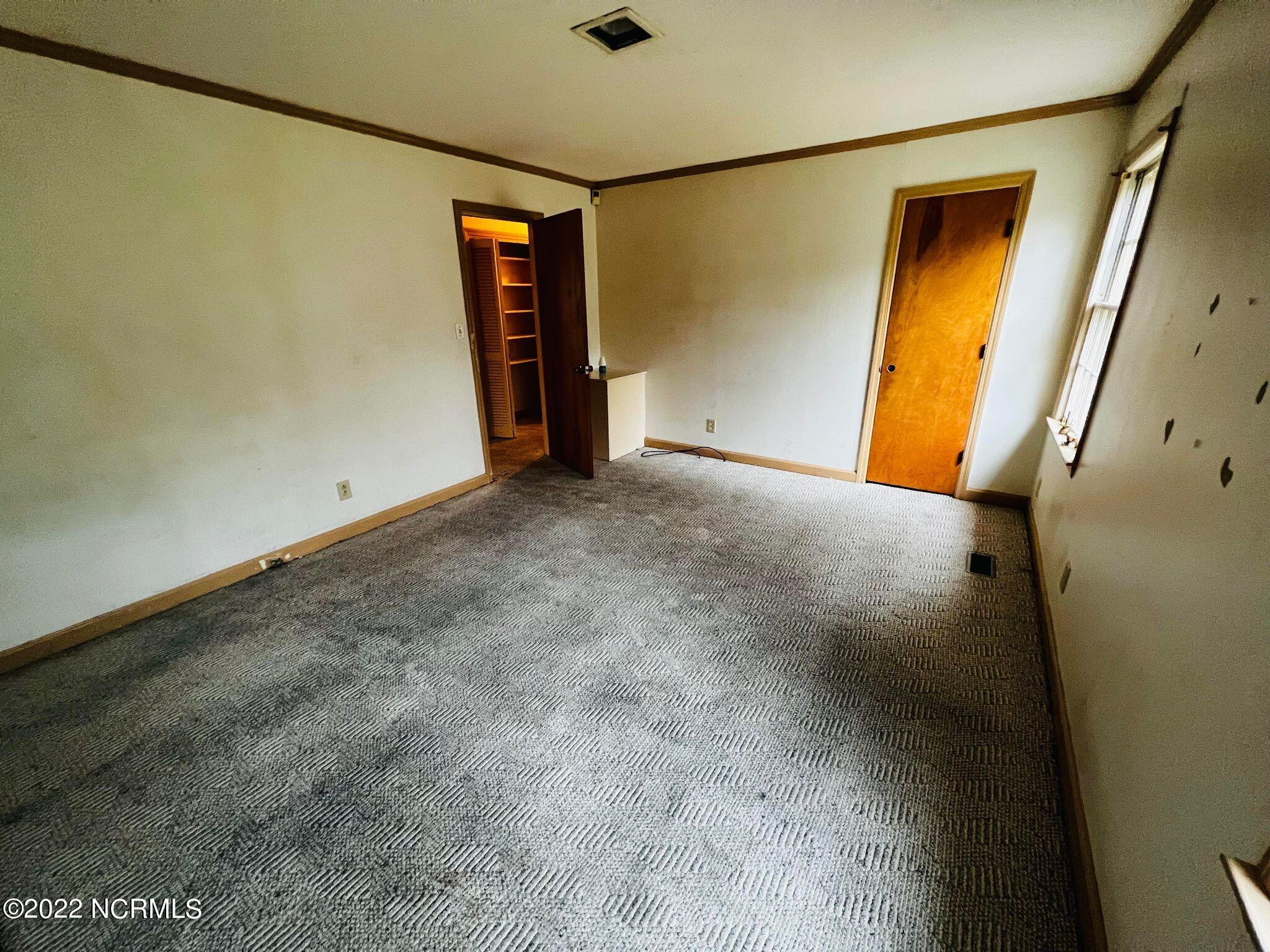 1051 Sandhill Road Rockingham, NC 28379 - Photo 10 of 14 275653196_312684367522007_71196297138037