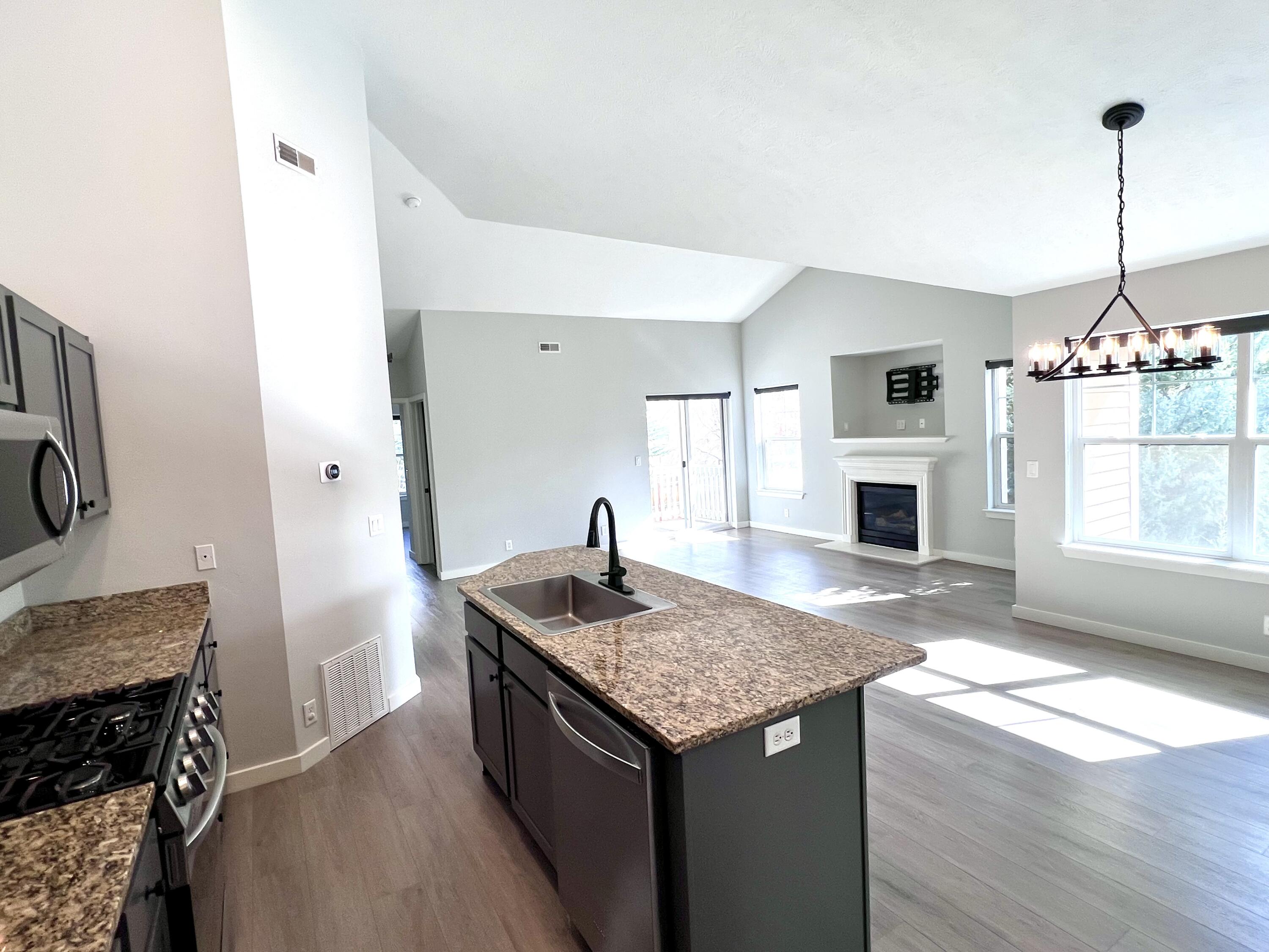 1830 Copper Ranch Lane, Unit C Hailey, ID 83333 - Photo 5 of 24 IMG_1357