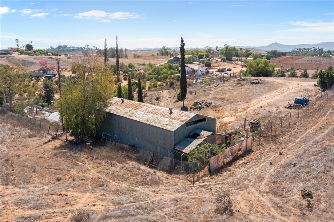 14350 Blackburn Road Riverside, CA 92503 - Photo 27 of 36 a view of a terrace with a road