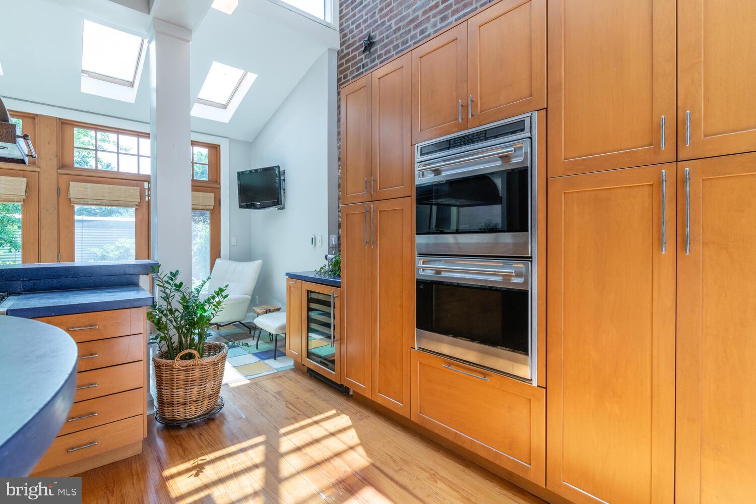 1245 Independence Avenue Southeast Washington, DC 20003 - Photo 13 of 41