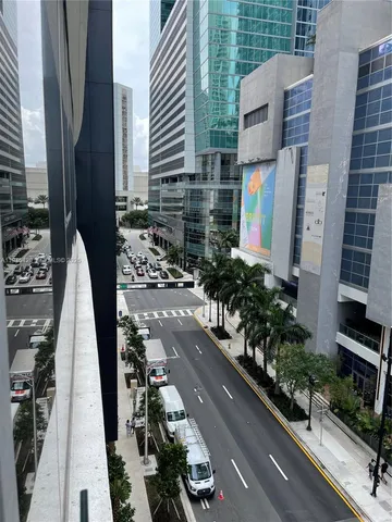 $6,500 | 300 Biscayne Blvd Way, Unit 1006E, Miami, FL 33131