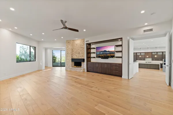 $5,350,000 | 5724 North Echo Canyon Drive, Phoenix, AZ 85018