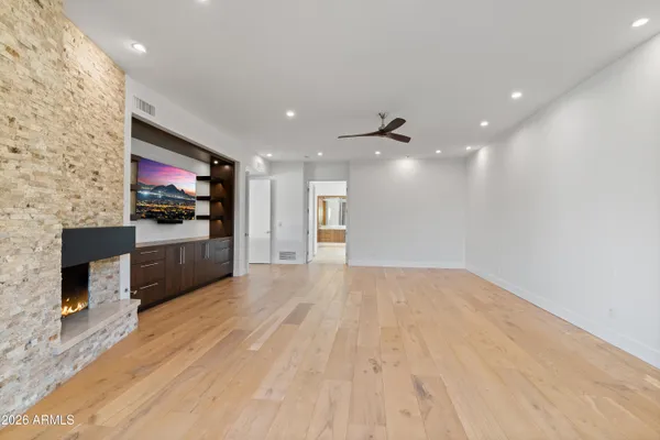 $5,350,000 | 5724 North Echo Canyon Drive, Phoenix, AZ 85018