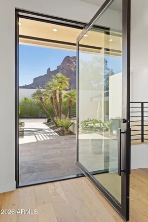 $5,350,000 | 5724 North Echo Canyon Drive, Phoenix, AZ 85018