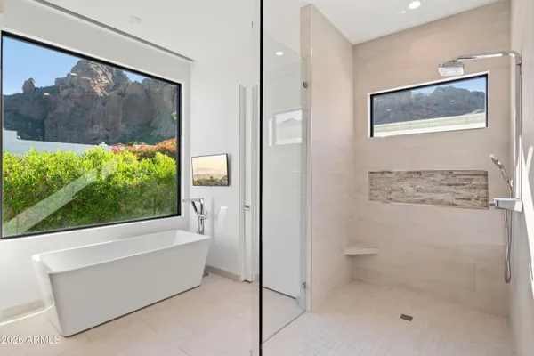 $5,350,000 | 5724 North Echo Canyon Drive, Phoenix, AZ 85018