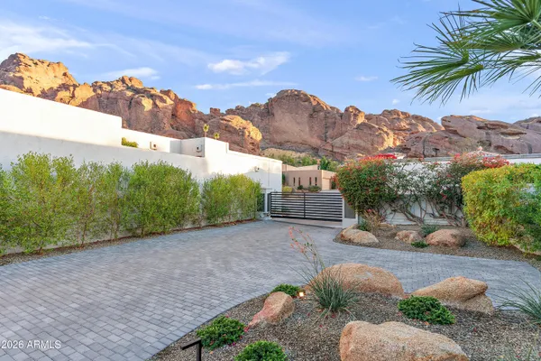 $5,350,000 | 5724 North Echo Canyon Drive, Phoenix, AZ 85018
