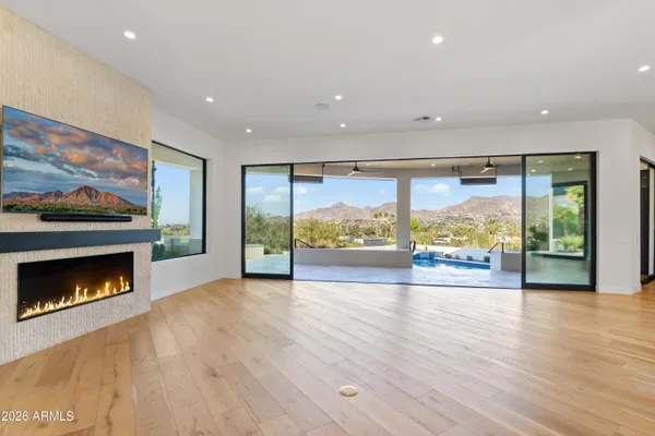 $5,350,000 | 5724 North Echo Canyon Drive, Phoenix, AZ 85018