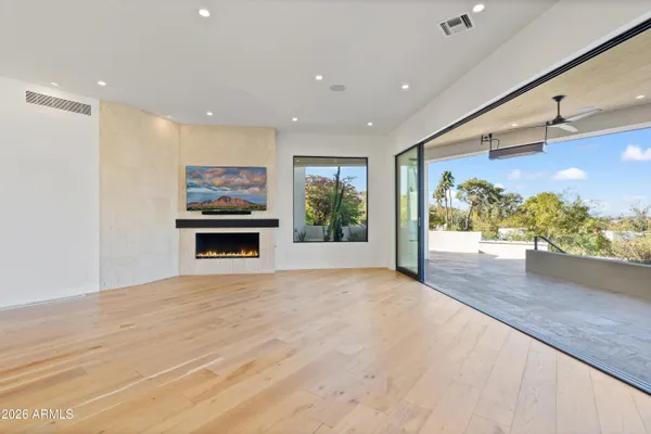 $5,350,000 | 5724 North Echo Canyon Drive, Phoenix, AZ 85018