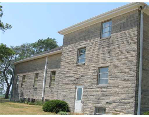 5699 10th Road Bourbon, IN 46504 - Photo 3 of 12