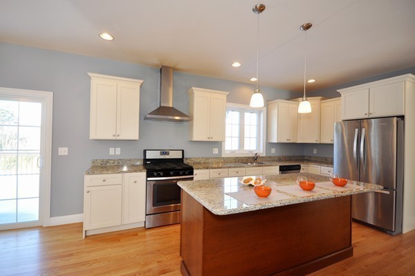65 Frye Road Bolton, MA 01740 - Photo 9 of 28