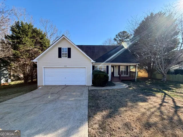 $1,600 | 209 Hunt Club Circle, Temple, GA 30179