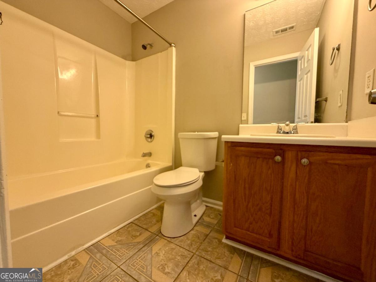 209 Hunt Club Circle Temple, GA 30179 - Photo 7 of 16