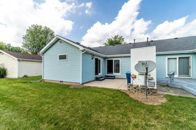 $174,900 | 700 Apple Hill Way, Angola, IN 46703