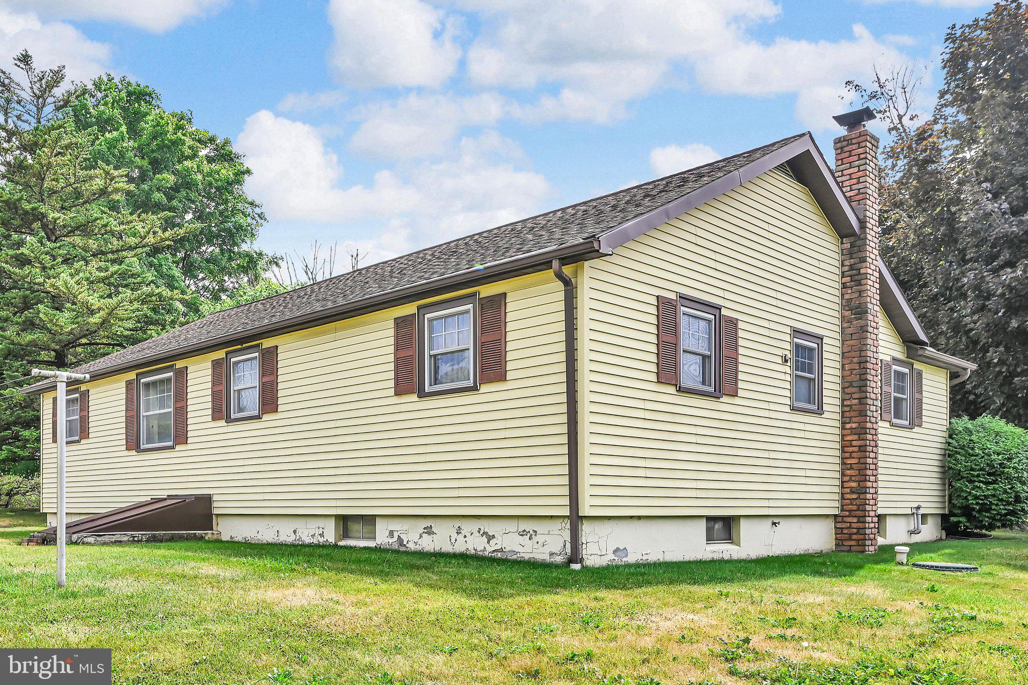 46 Martin Road Myerstown, PA 17067 - Photo 47 of 52 Exterior Back