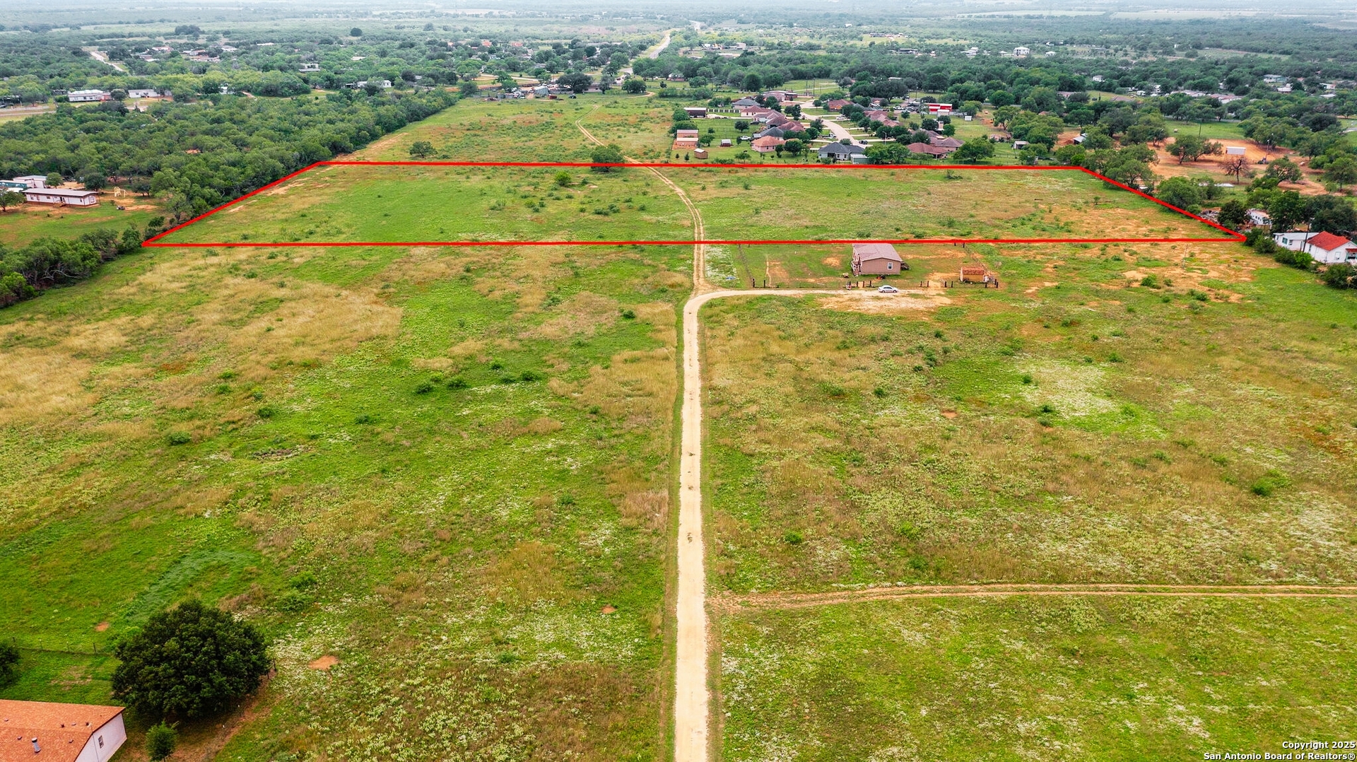 0 Borregas Road Elmendorf, TX 78112 - Photo 2 of 12 a view of a city