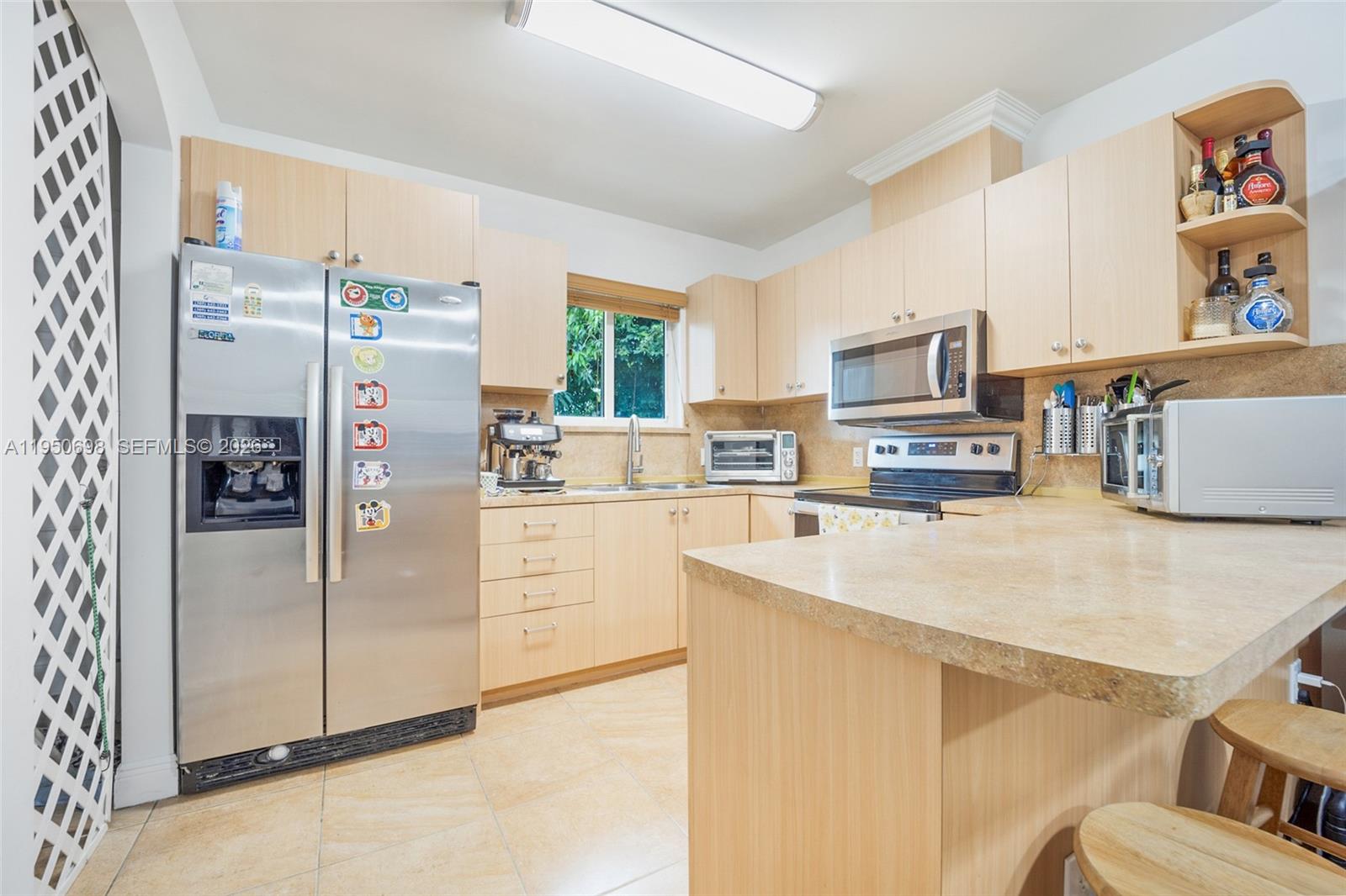 2930 Southwest 11th Street Miami, FL 33135 - Photo 12 of 17