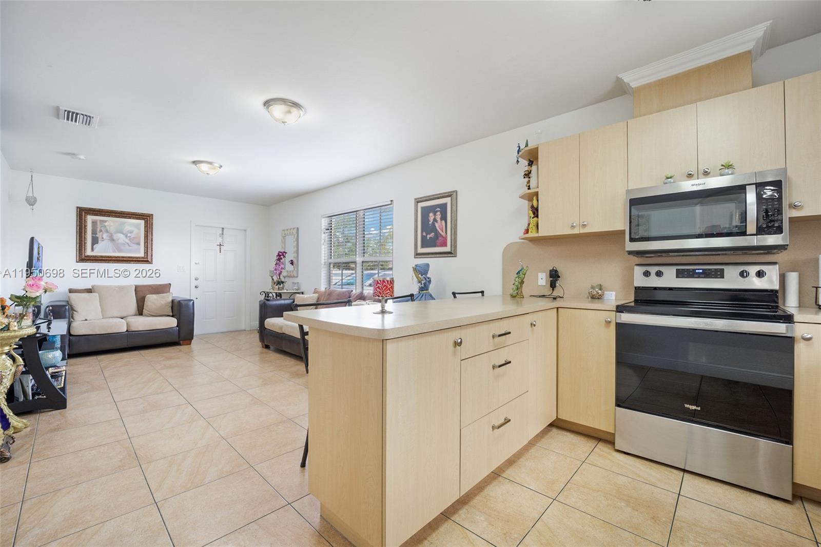 2930 Southwest 11th Street Miami, FL 33135 - Photo 6 of 17