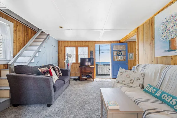 $1,100,000 | 403 Webhannet Drive, Wells, ME 04090
