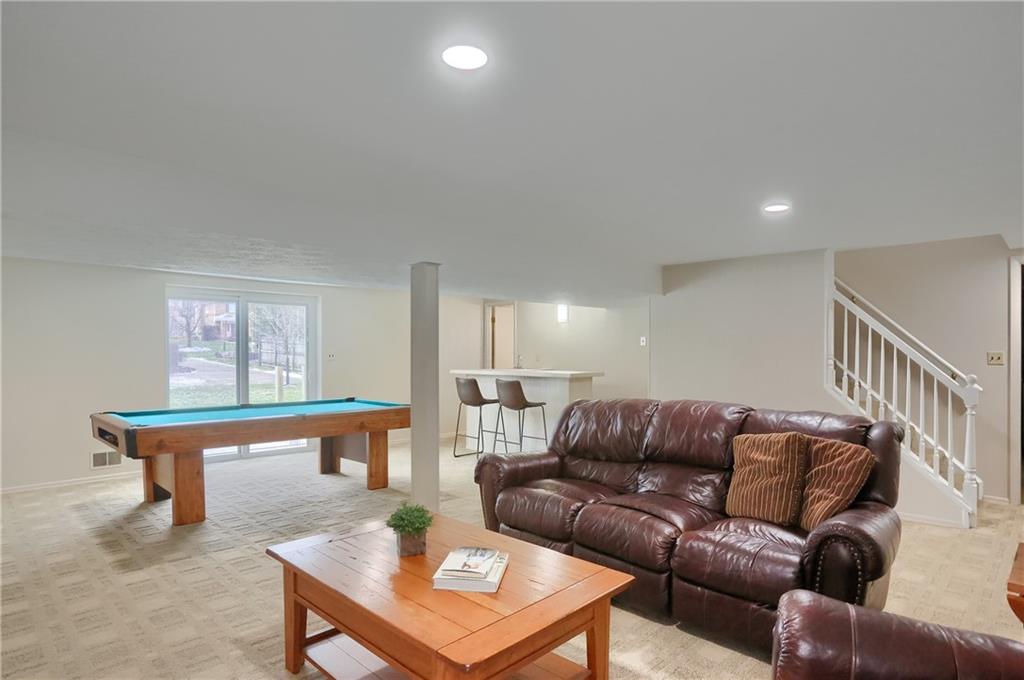 1702 Guyton Road Allison Park, PA 15101 - Photo 32 of 40 a living room with furniture