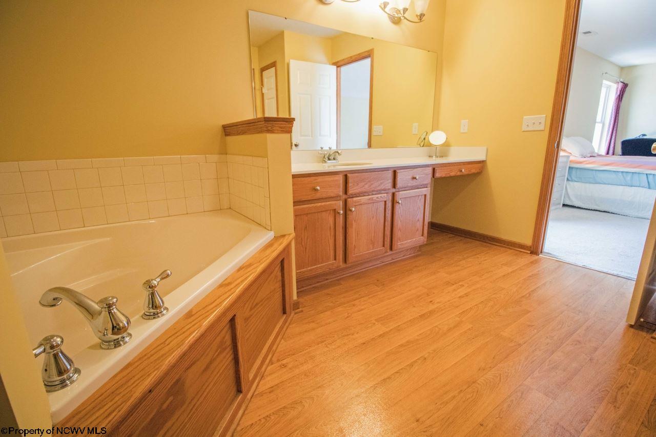 1039 Bakers Ridge Road Morgantown, WV 26508 - Photo 13 of 20 Gallery Image 13
