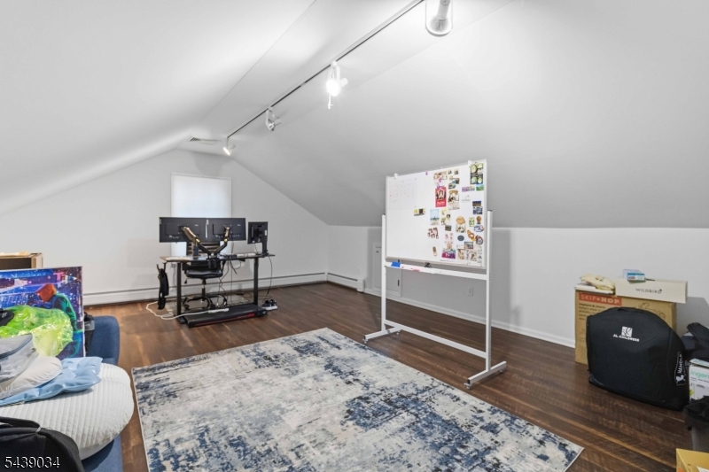 913 High Mountain Road North Haledon, NJ 07508 - Photo 20 of 42