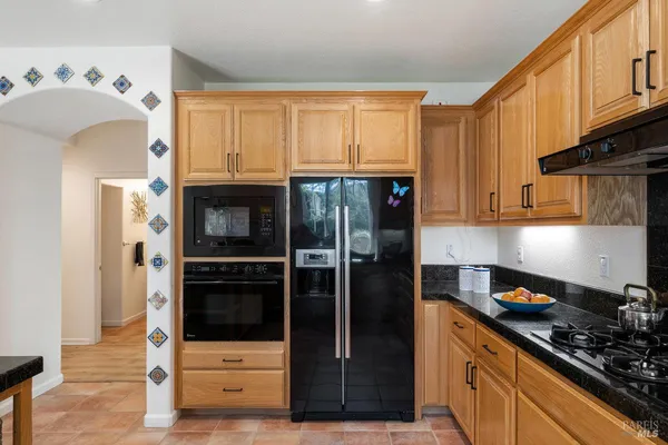 $1,295,000 | 20 Ashland Drive, Novato, CA 94949