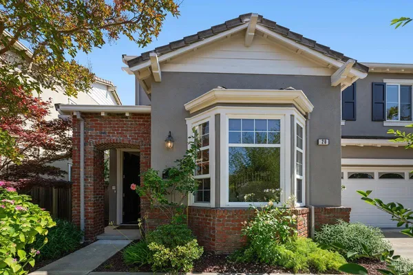 $1,295,000 | 20 Ashland Drive, Novato, CA 94949