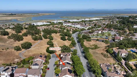 $1,295,000 | 20 Ashland Drive, Novato, CA 94949