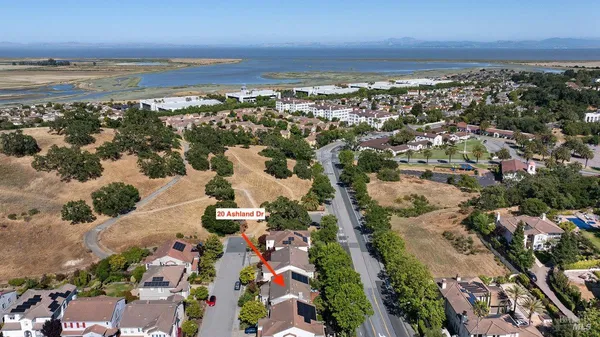 $1,295,000 | 20 Ashland Drive, Novato, CA 94949