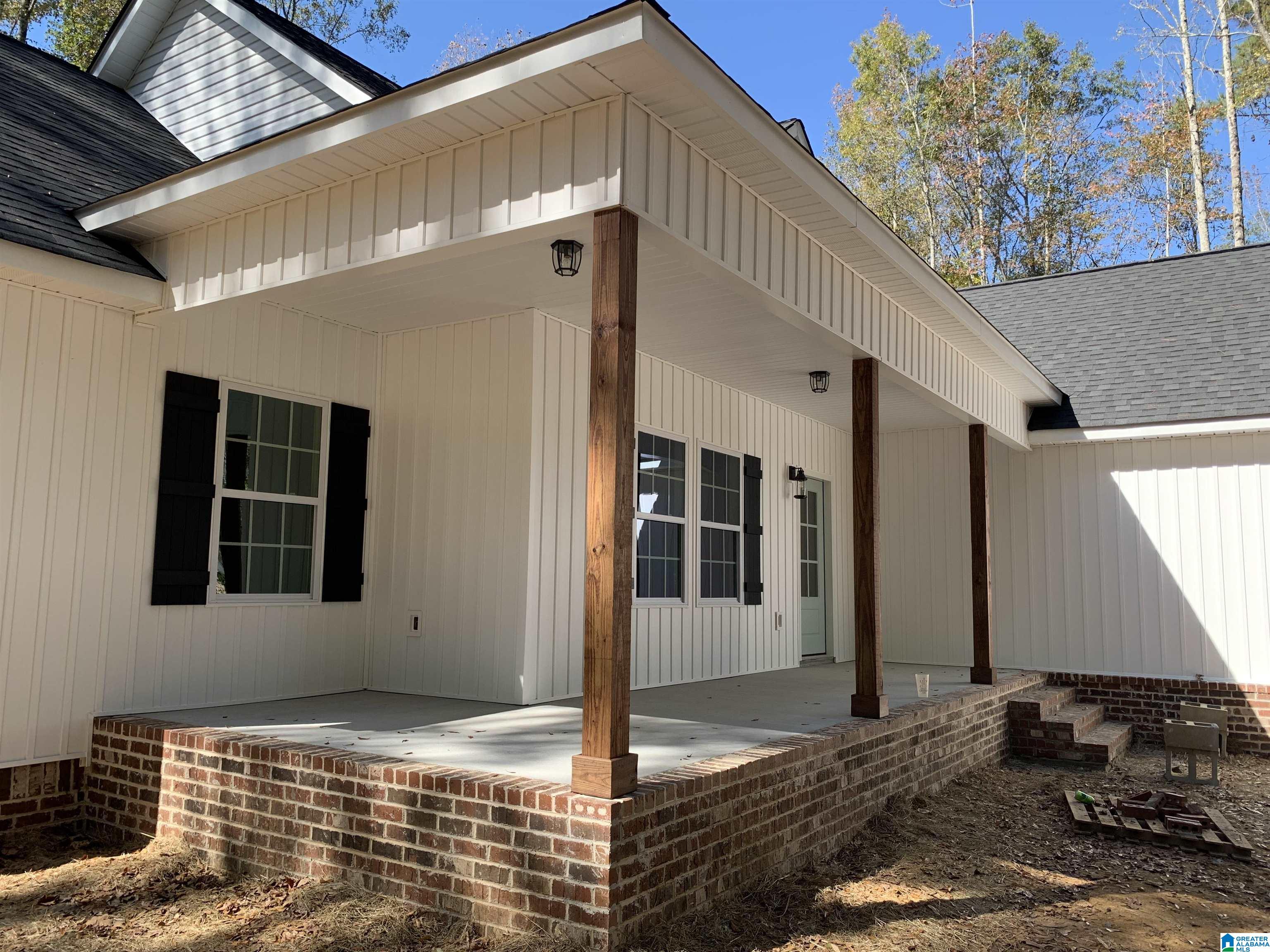 173 Country Road Warrior, AL 35180 - Photo 2 of 15