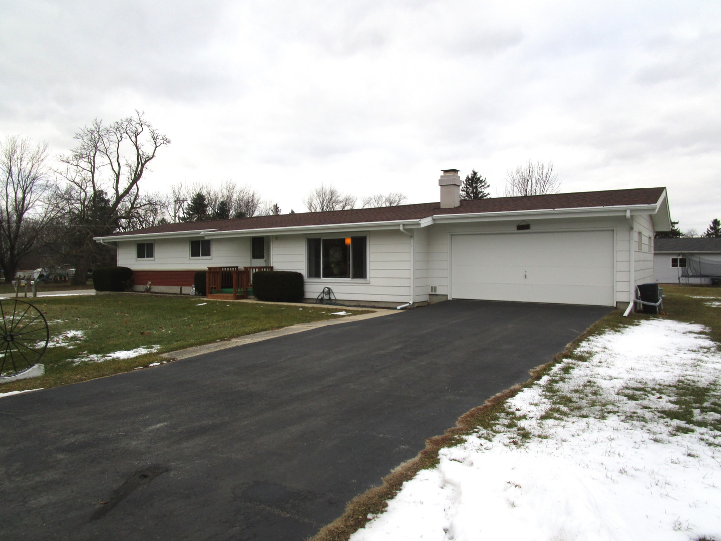 24010 Ken Road Harvard, IL 60033 - Photo 3 of 24 a view of a house with a backyard
