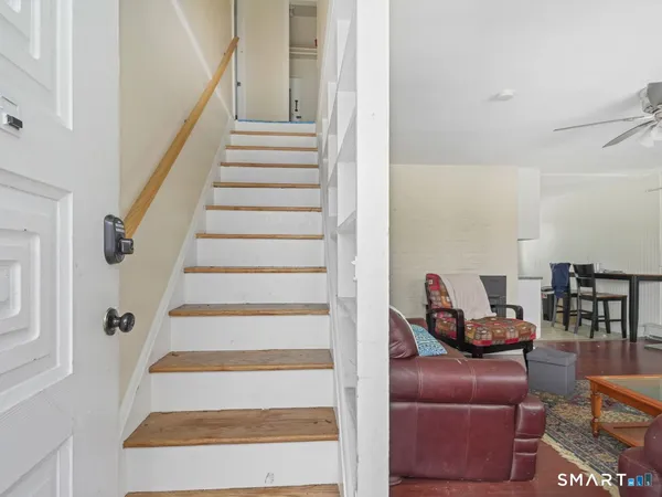 a view of entryway and hall