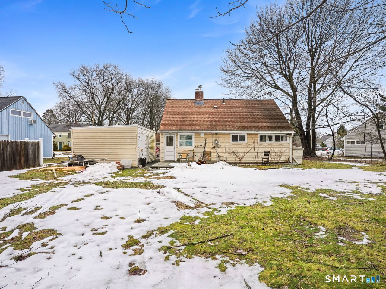 69 Seaver Circle Bridgeport, CT 06606 - Photo 9 of 29