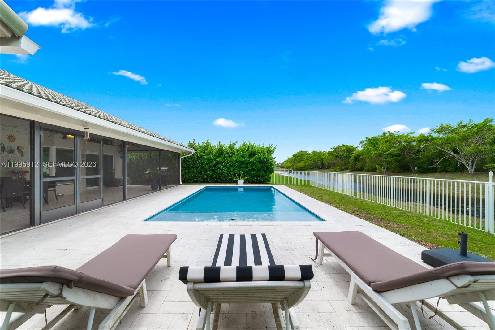 11690 Island Lakes Lane Boca Raton, FL 33498 - Photo 3 of 46